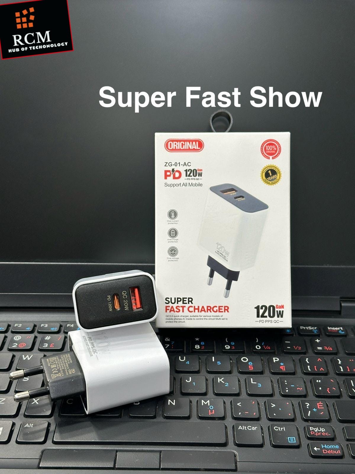 https://www.rcmmultimedia.com/storage/photos/1/Adapters + cables/fee5a680-2cc3-4f77-b7d3-2add980a006d.jpeg